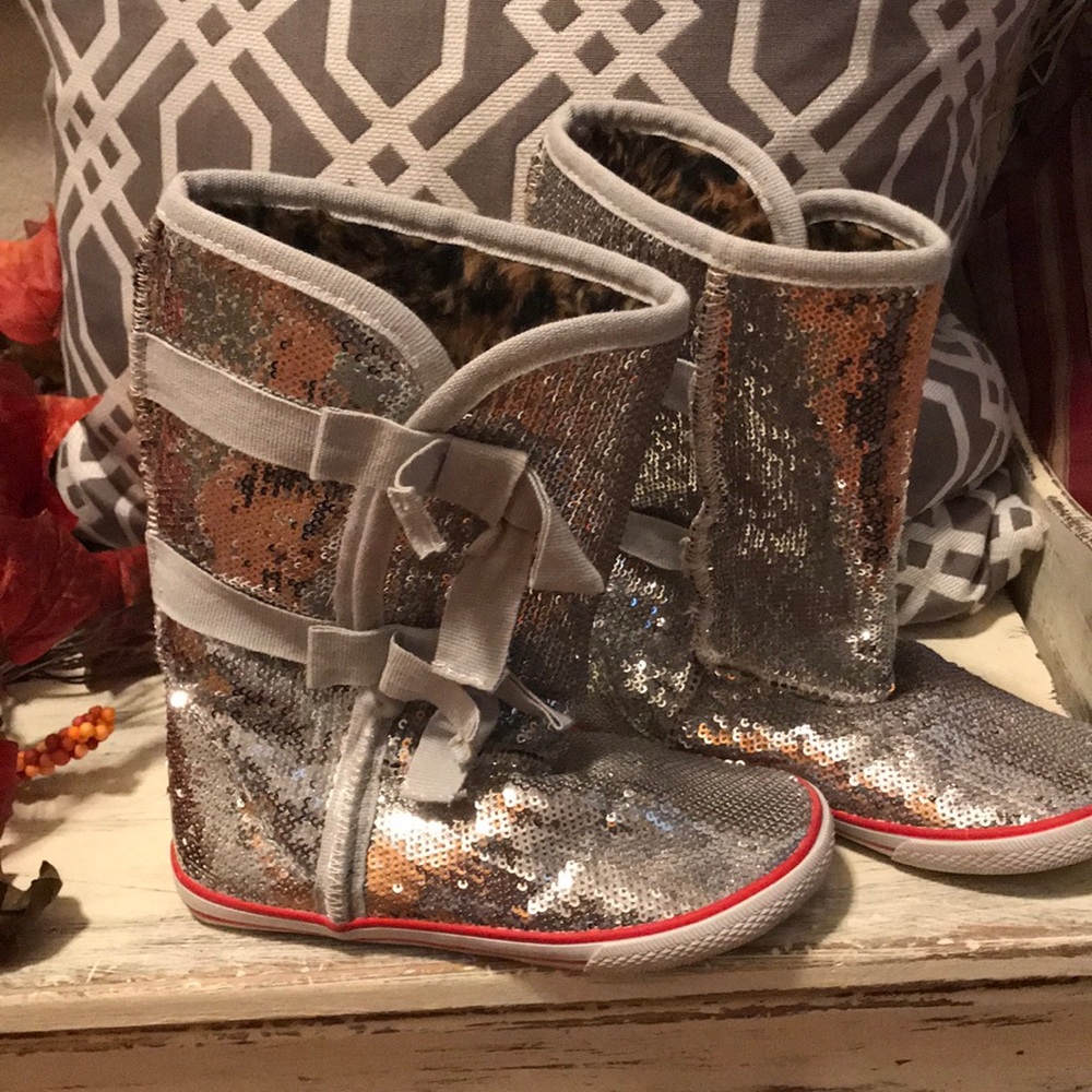 Sparkle boots!